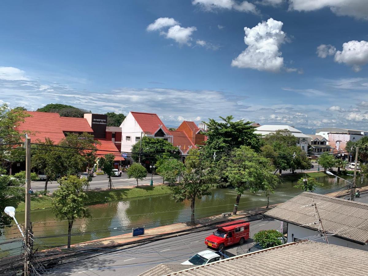 C Hotel Boutique And Comfort Chiang Mai Luaran gambar