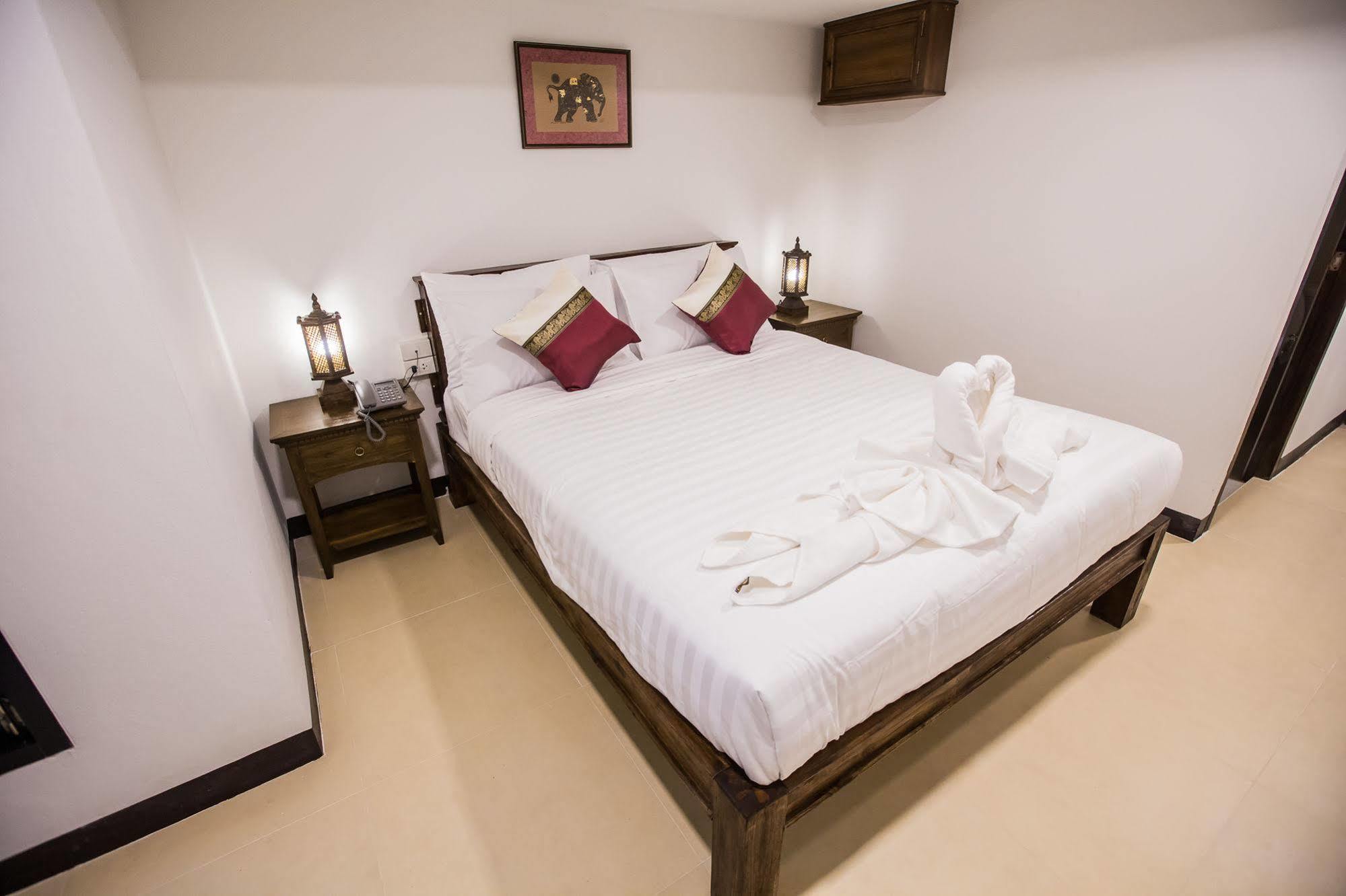 C Hotel Boutique And Comfort Chiang Mai Luaran gambar