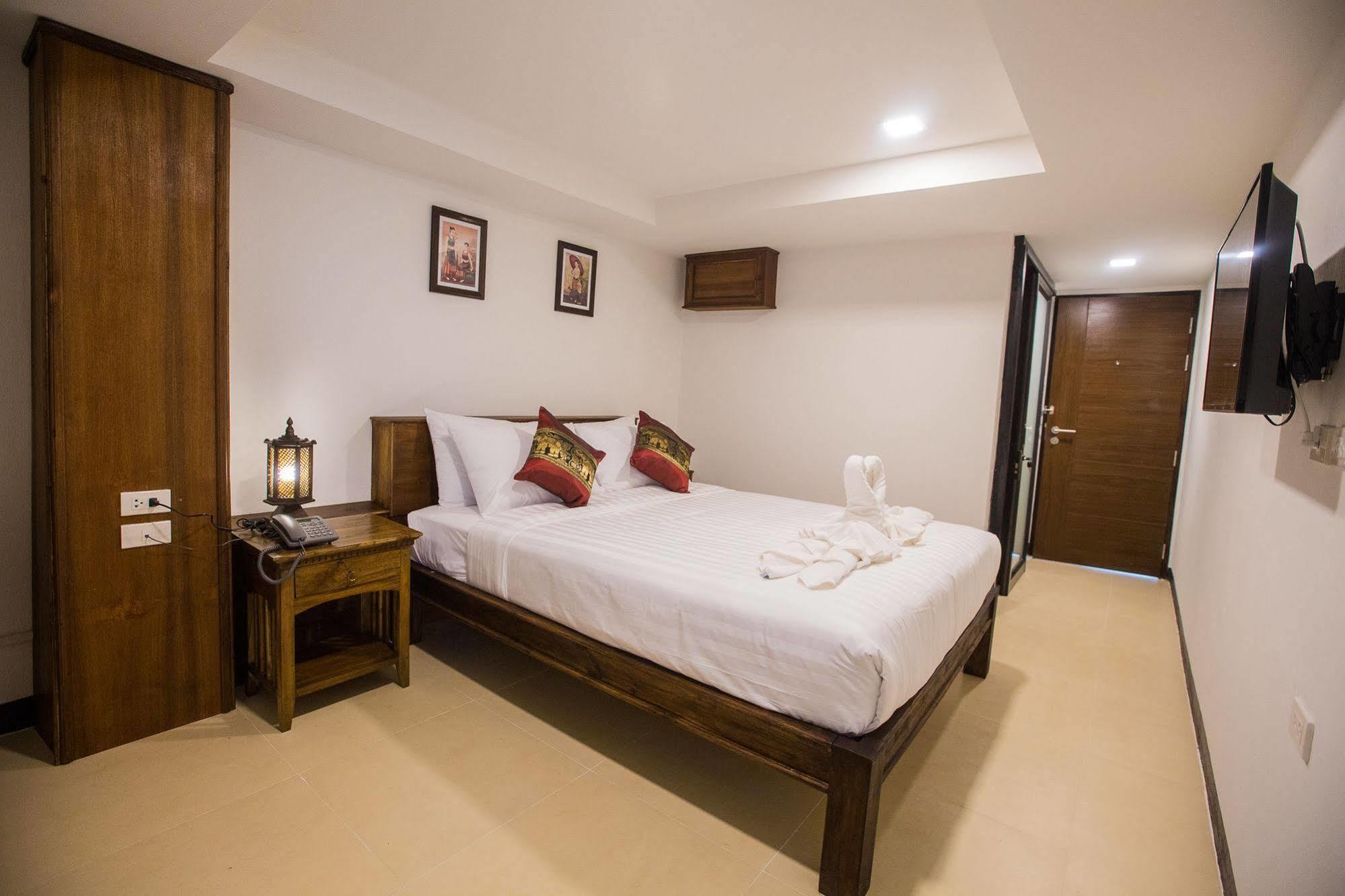 C Hotel Boutique And Comfort Chiang Mai Luaran gambar