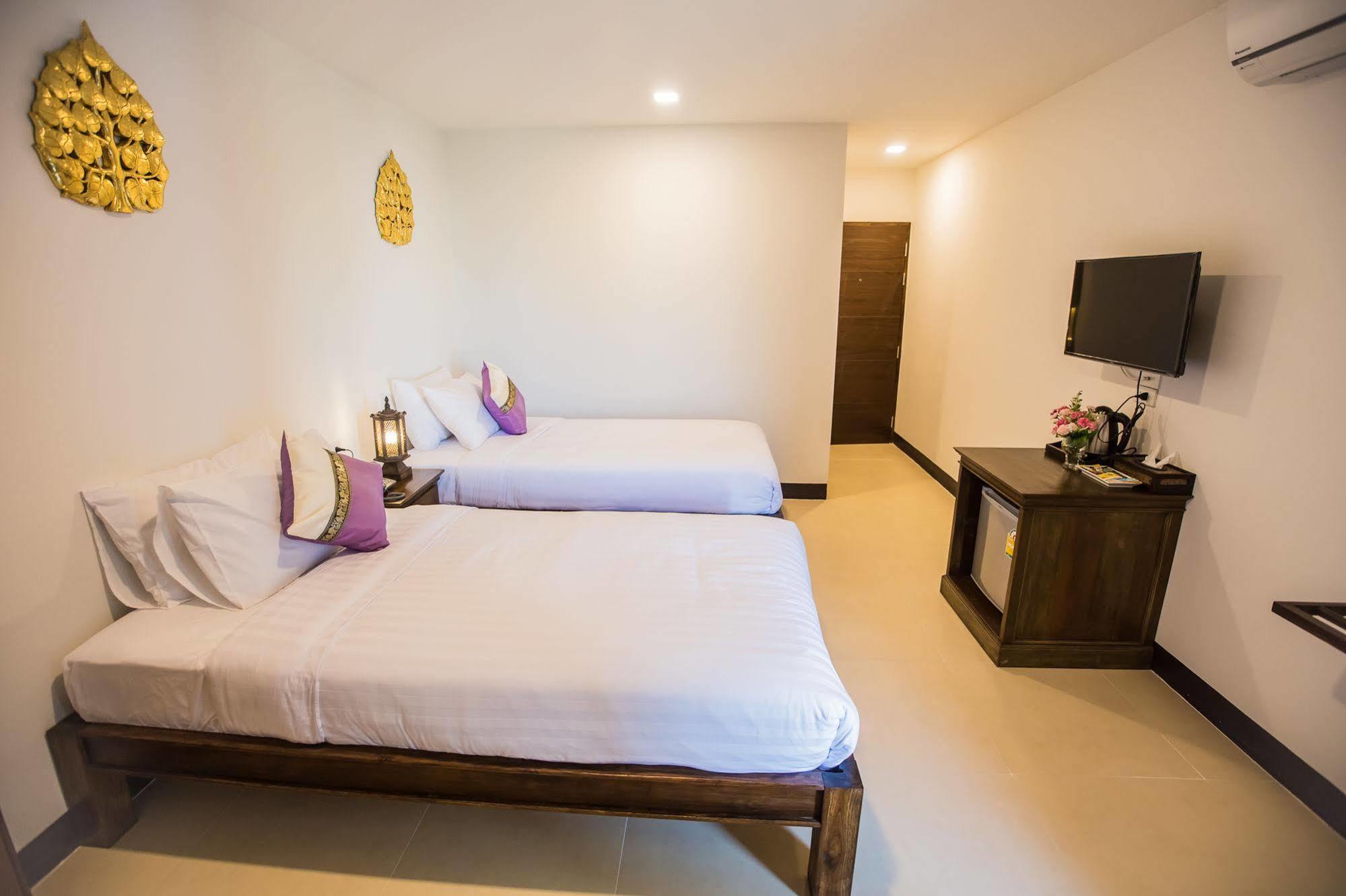C Hotel Boutique And Comfort Chiang Mai Luaran gambar